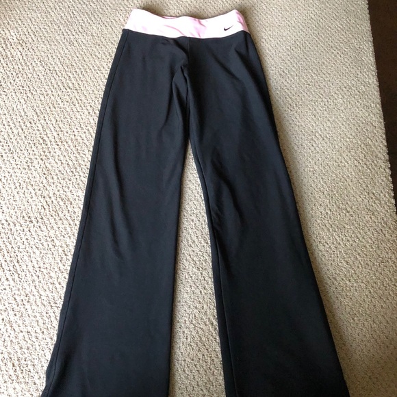 Nike Dri Fit Leggings - Picture 3 of 5